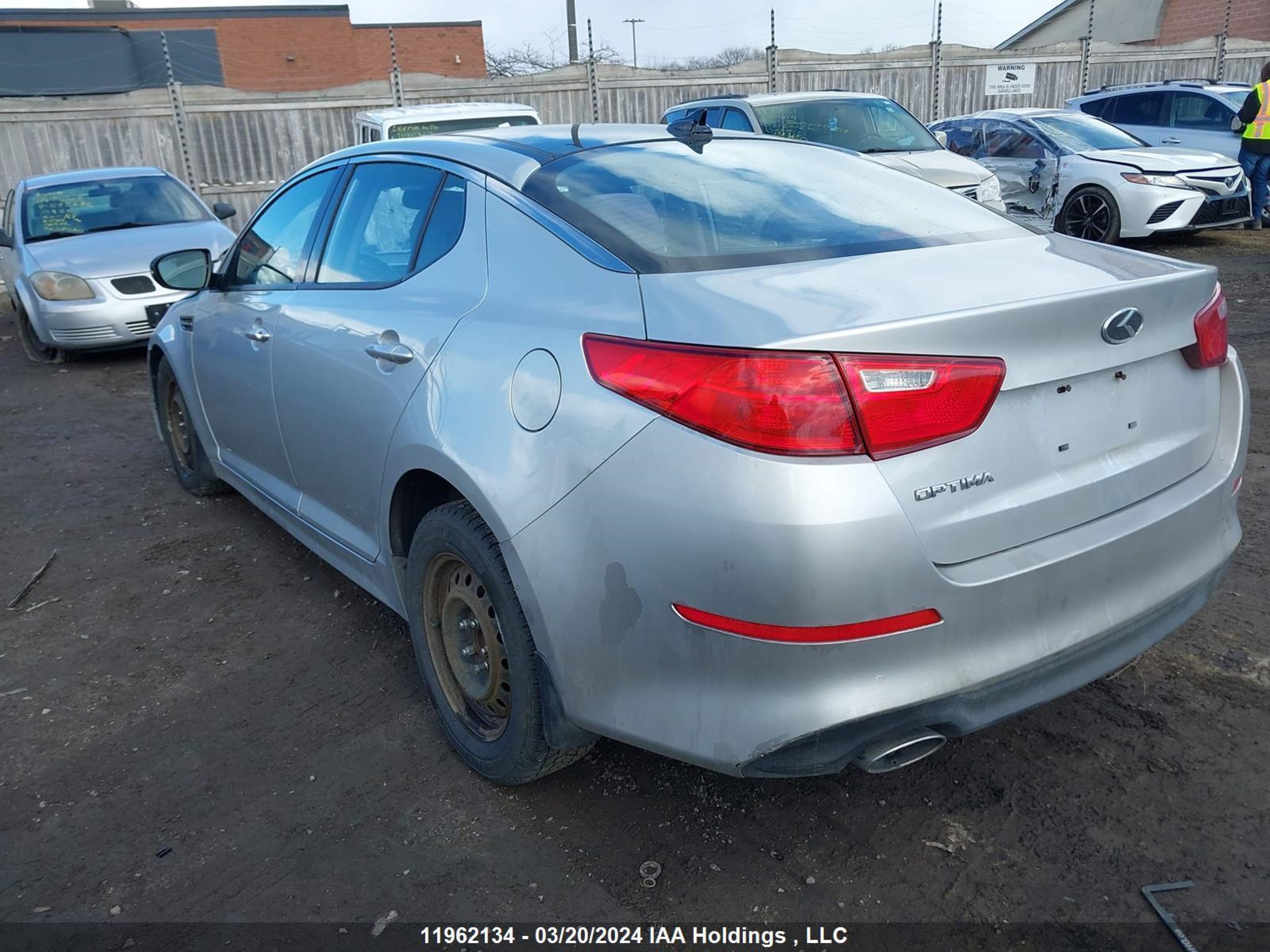 Photo 2 VIN: KNAGM4A70E5506053 - KIA OPTIMA 