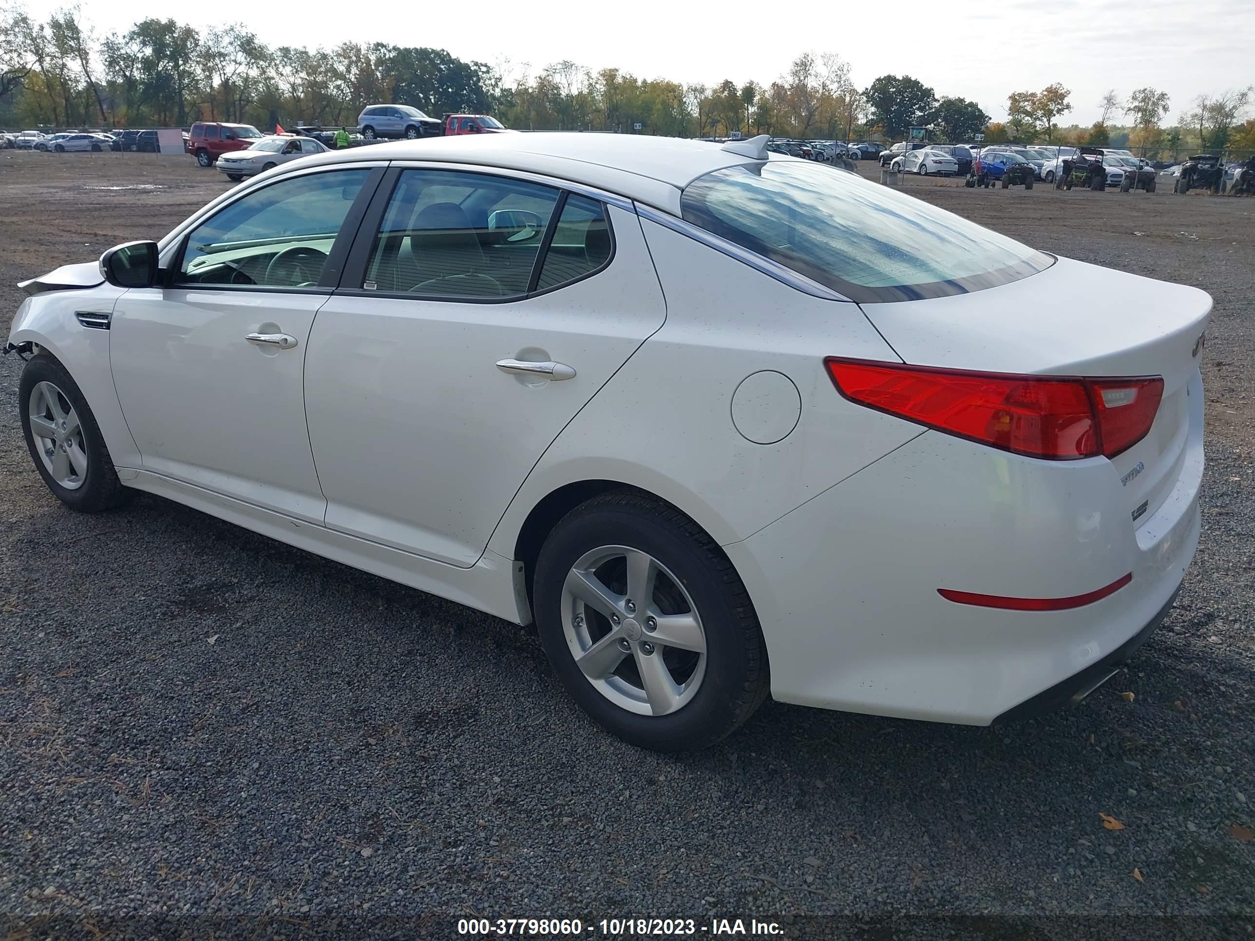 Photo 2 VIN: KNAGM4A70F5573415 - KIA OPTIMA 