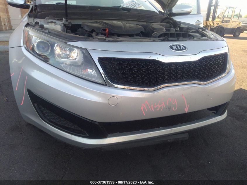 Photo 11 VIN: KNAGM4A71B5132886 - KIA OPTIMA 