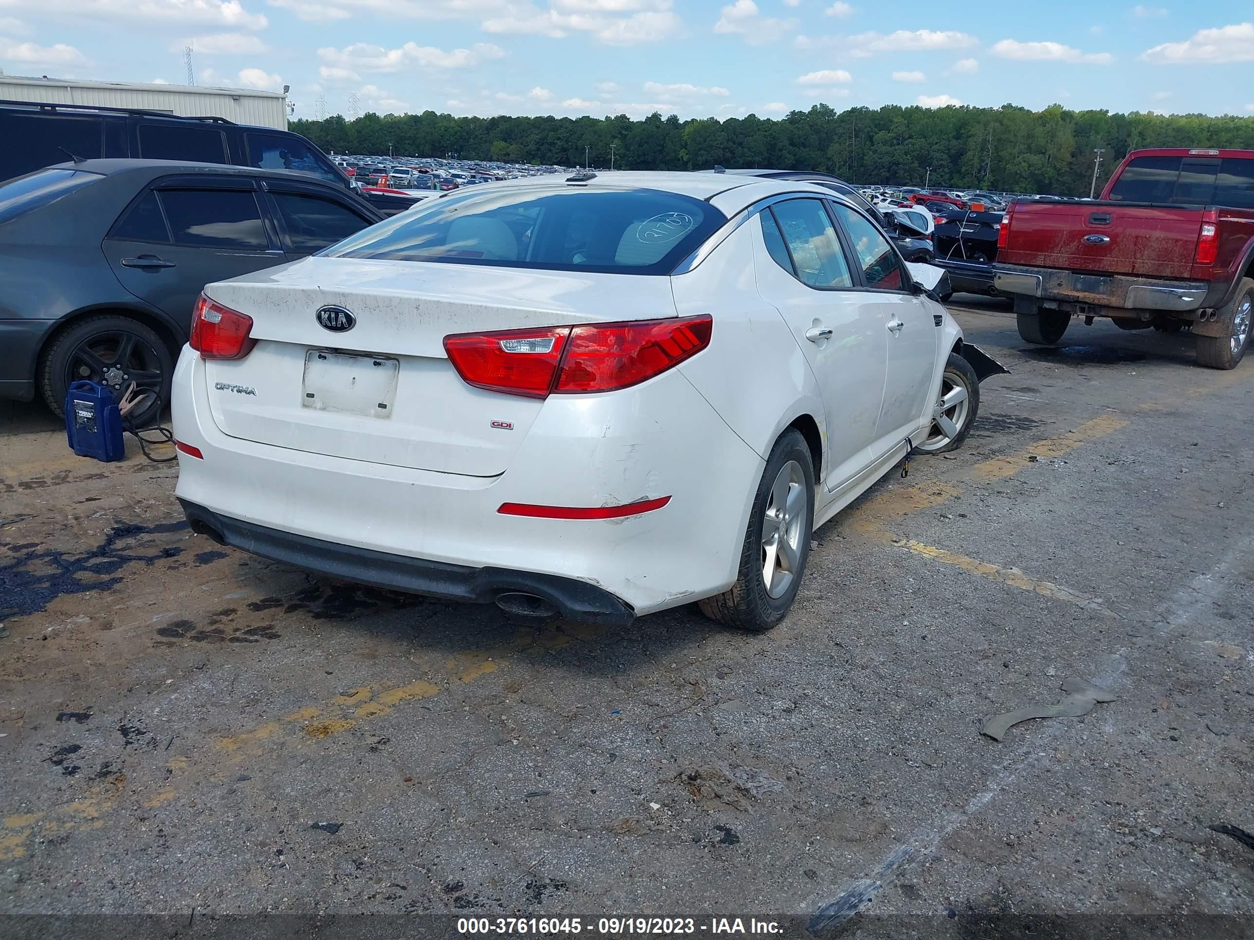 Photo 3 VIN: KNAGM4A71F5597271 - KIA OPTIMA 