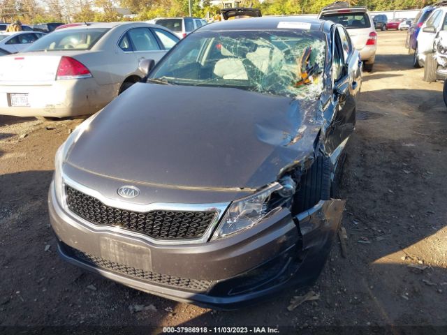 Photo 9 VIN: KNAGM4A72B5188495 - KIA OPTIMA 