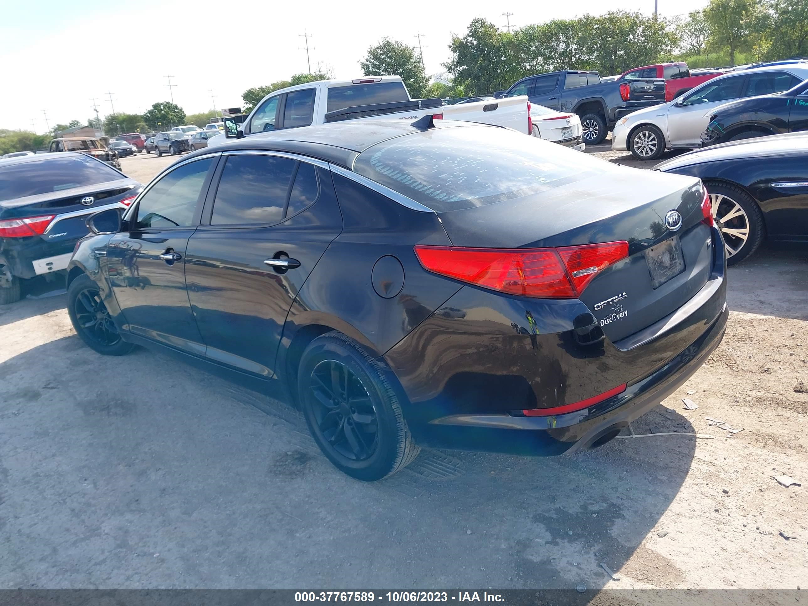 Photo 2 VIN: KNAGM4A72D5299924 - KIA OPTIMA 