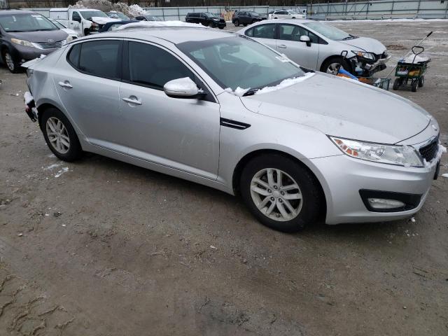 Photo 3 VIN: KNAGM4A72D5322800 - KIA OPTIMA 