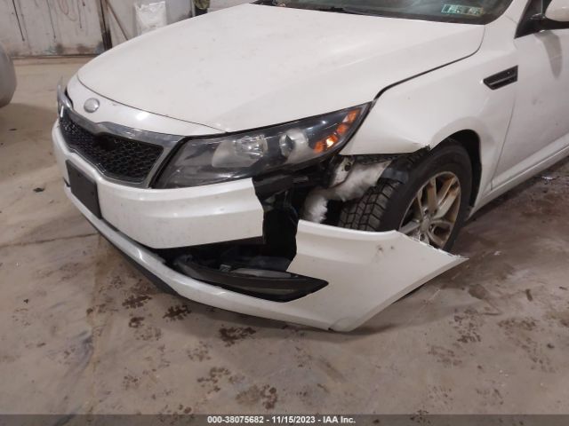 Photo 5 VIN: KNAGM4A72D5410410 - KIA OPTIMA 