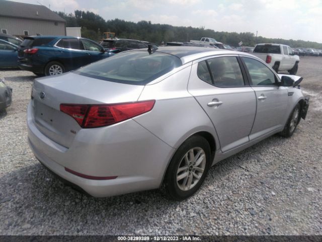 Photo 3 VIN: KNAGM4A73B5073873 - KIA OPTIMA 