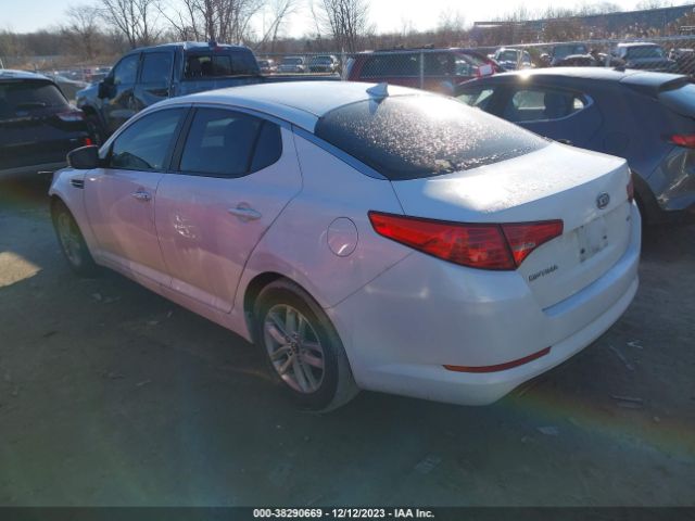 Photo 2 VIN: KNAGM4A73B5190031 - KIA OPTIMA 