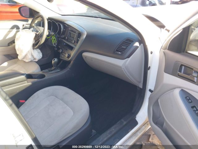 Photo 4 VIN: KNAGM4A73B5190031 - KIA OPTIMA 