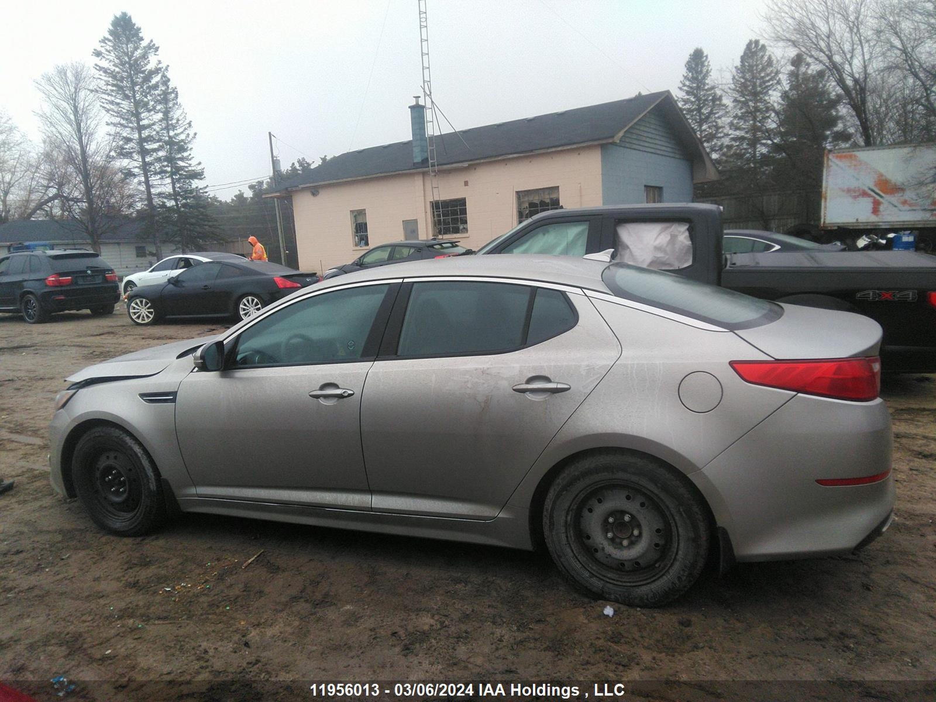 Photo 13 VIN: KNAGM4A73F5558486 - KIA OPTIMA 