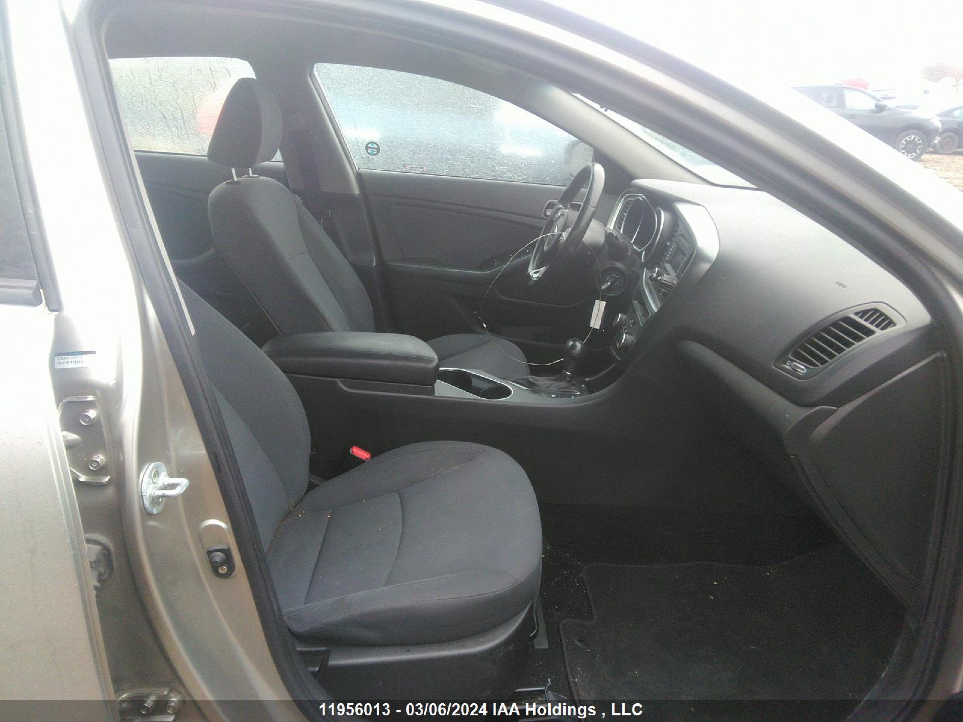 Photo 4 VIN: KNAGM4A73F5558486 - KIA OPTIMA 