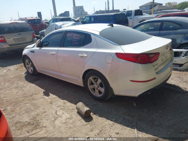 Photo 2 VIN: KNAGM4A73F5589057 - KIA OPTIMA 