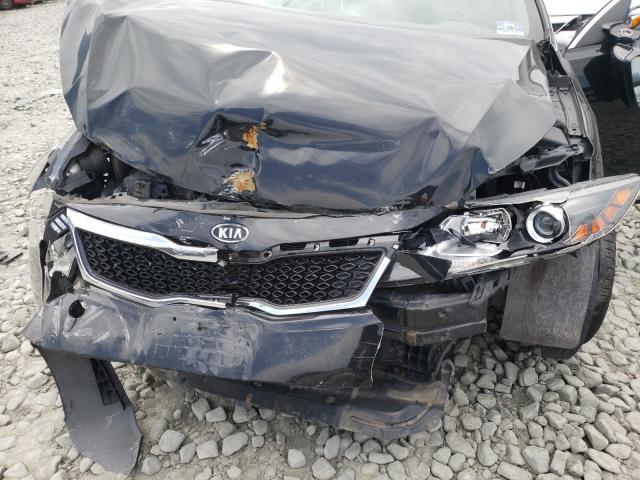 Photo 6 VIN: KNAGM4A74B5065829 - KIA OPTIMA LX 