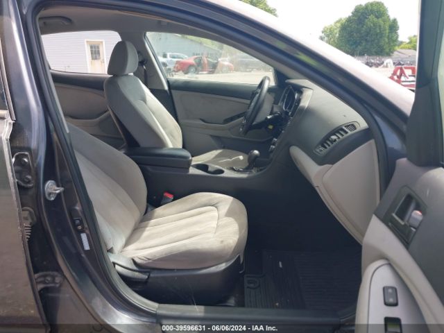 Photo 4 VIN: KNAGM4A74B5072277 - KIA OPTIMA 