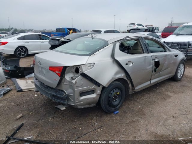 Photo 5 VIN: KNAGM4A74B5100983 - KIA OPTIMA 