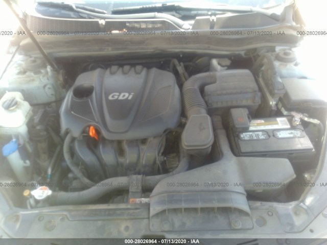 Photo 9 VIN: KNAGM4A74B5177000 - KIA OPTIMA 