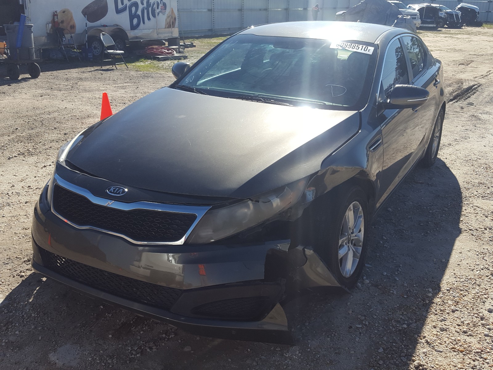 Photo 1 VIN: KNAGM4A74B5181905 - KIA OPTIMA LX 