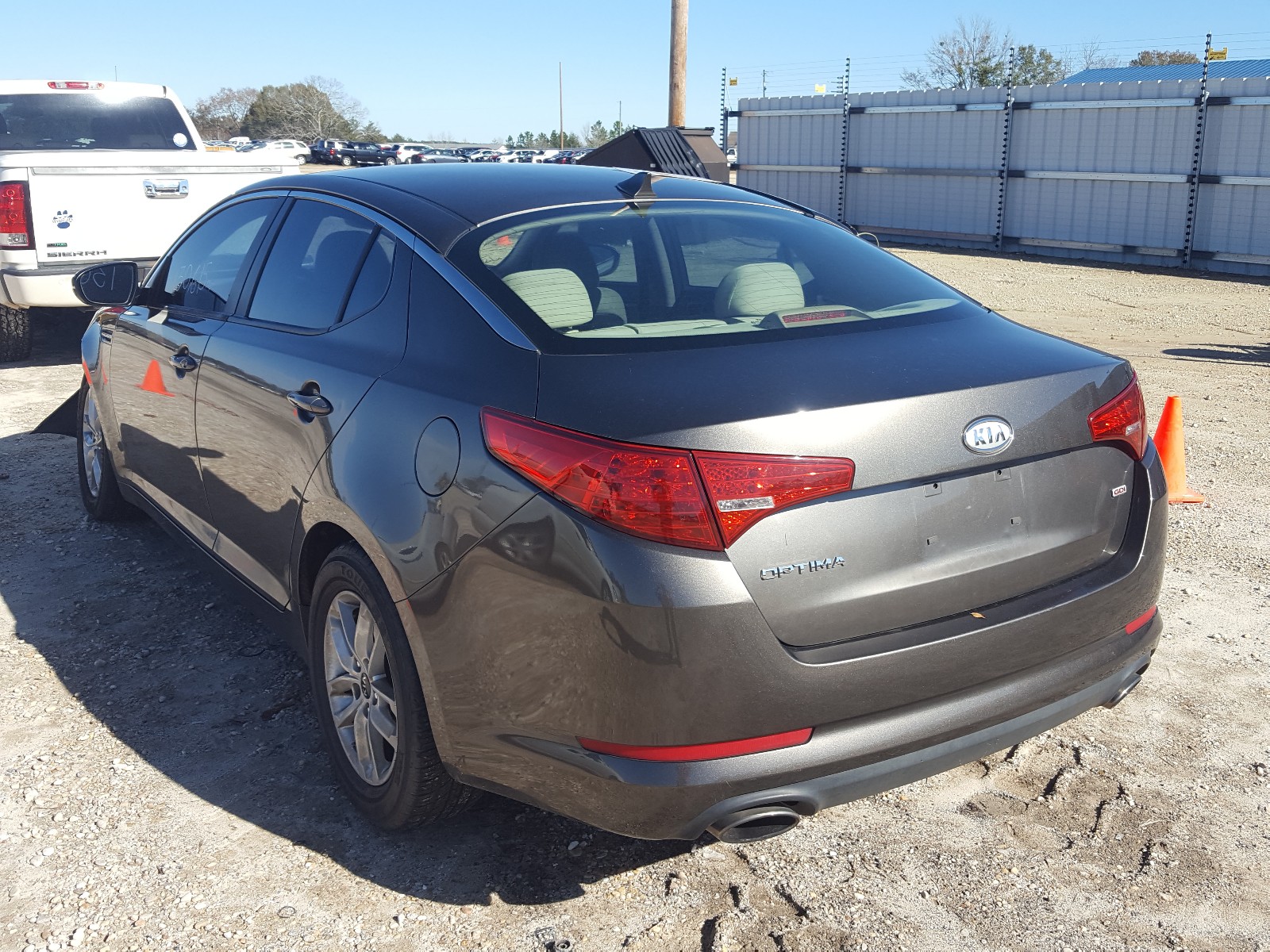 Photo 2 VIN: KNAGM4A74B5181905 - KIA OPTIMA LX 