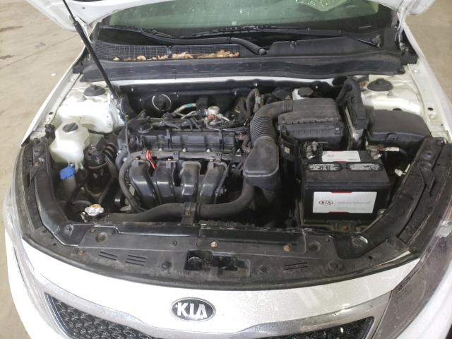 Photo 6 VIN: KNAGM4A74D5327318 - KIA OPTIMA LX 