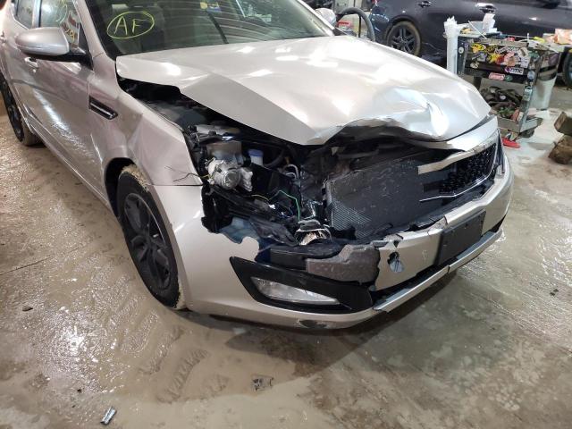 Photo 8 VIN: KNAGM4A74D5356575 - KIA OPTIMA LX 