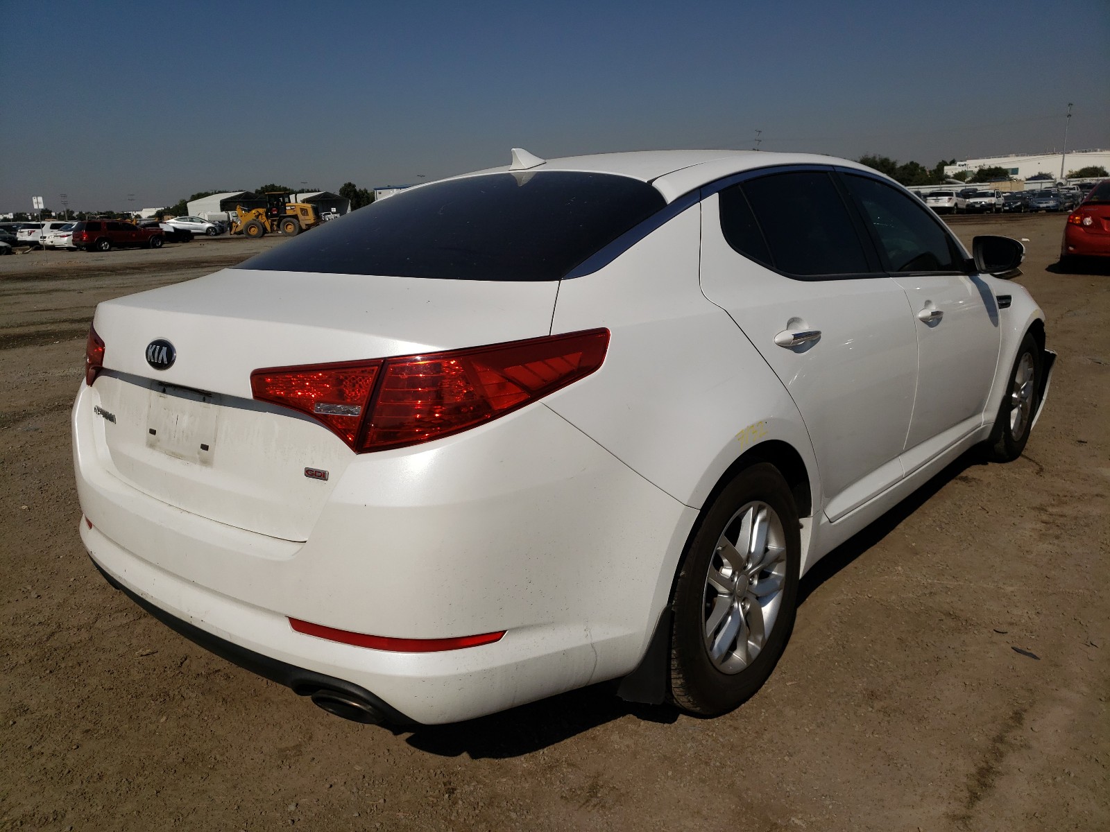 Photo 3 VIN: KNAGM4A74D5365275 - KIA OPTIMA LX 