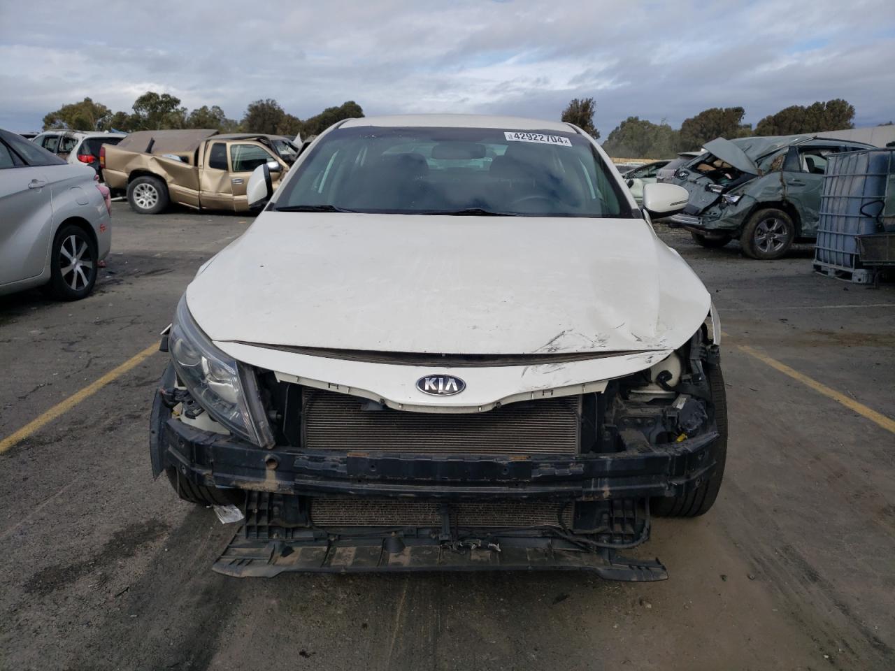 Photo 4 VIN: KNAGM4A74F5630845 - KIA OPTIMA 