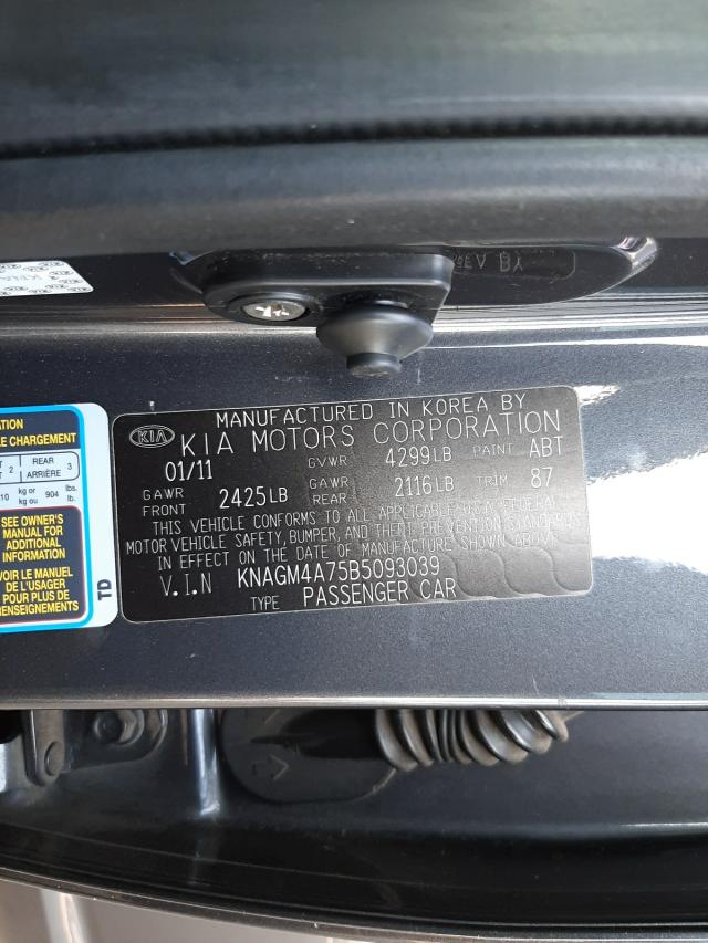 Photo 9 VIN: KNAGM4A75B5093039 - KIA OPTIMA LX 