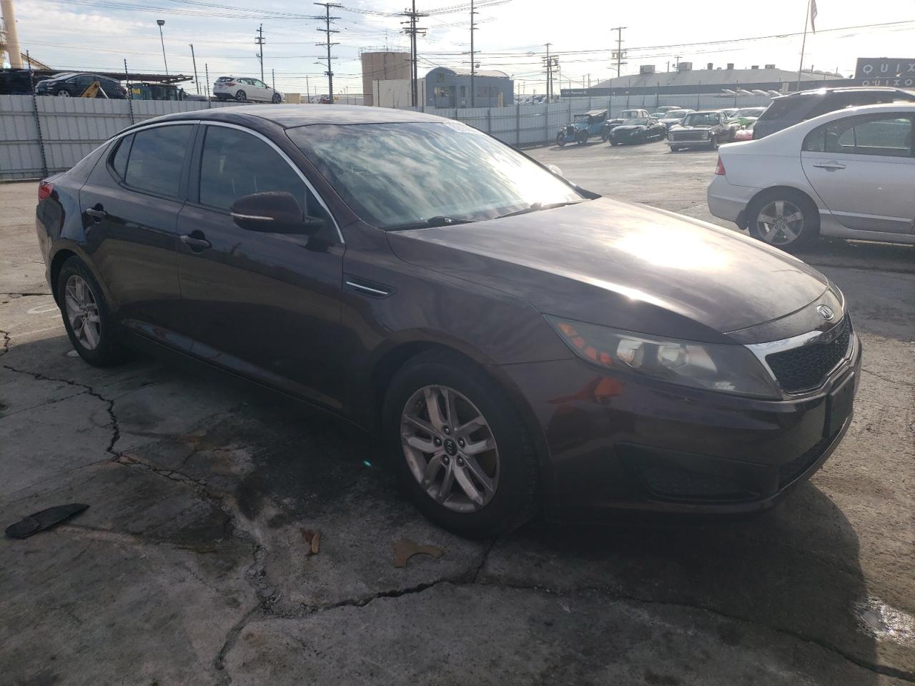 Photo 3 VIN: KNAGM4A75B5099102 - KIA OPTIMA 