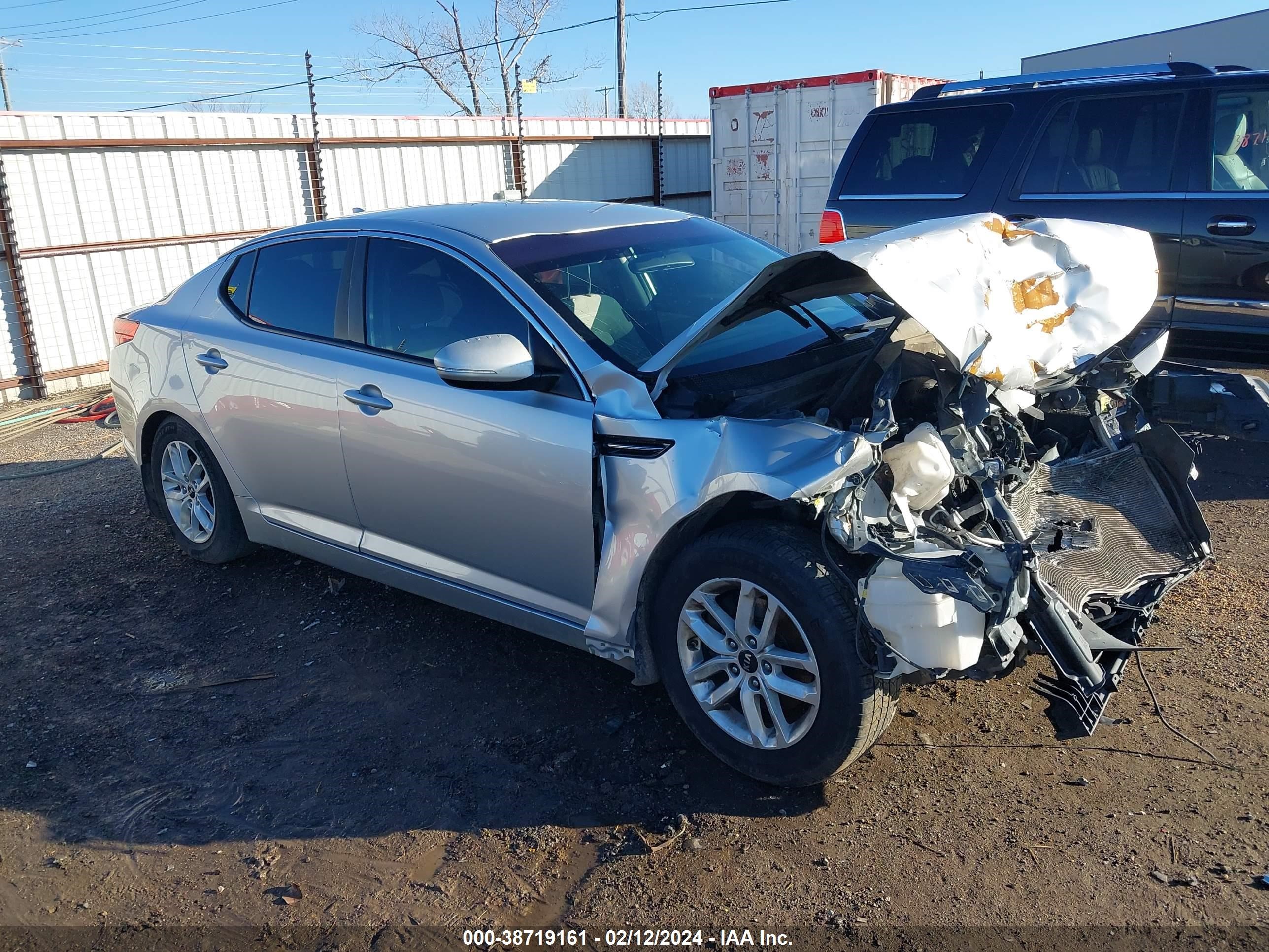 Photo 12 VIN: KNAGM4A75B5179337 - KIA OPTIMA 