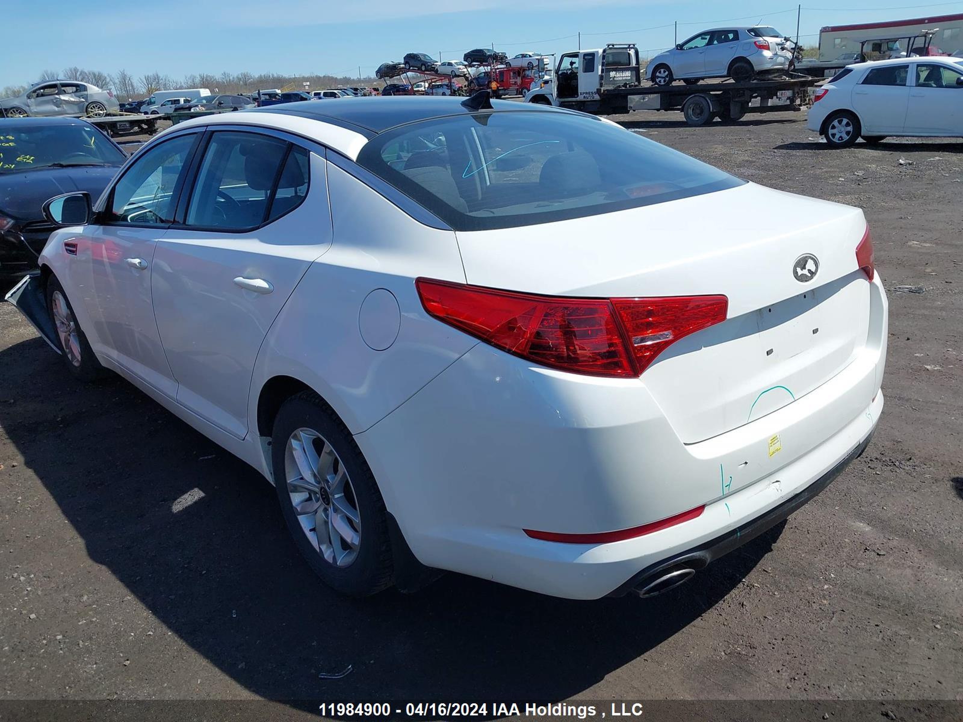 Photo 2 VIN: KNAGM4A75C5251297 - KIA OPTIMA 