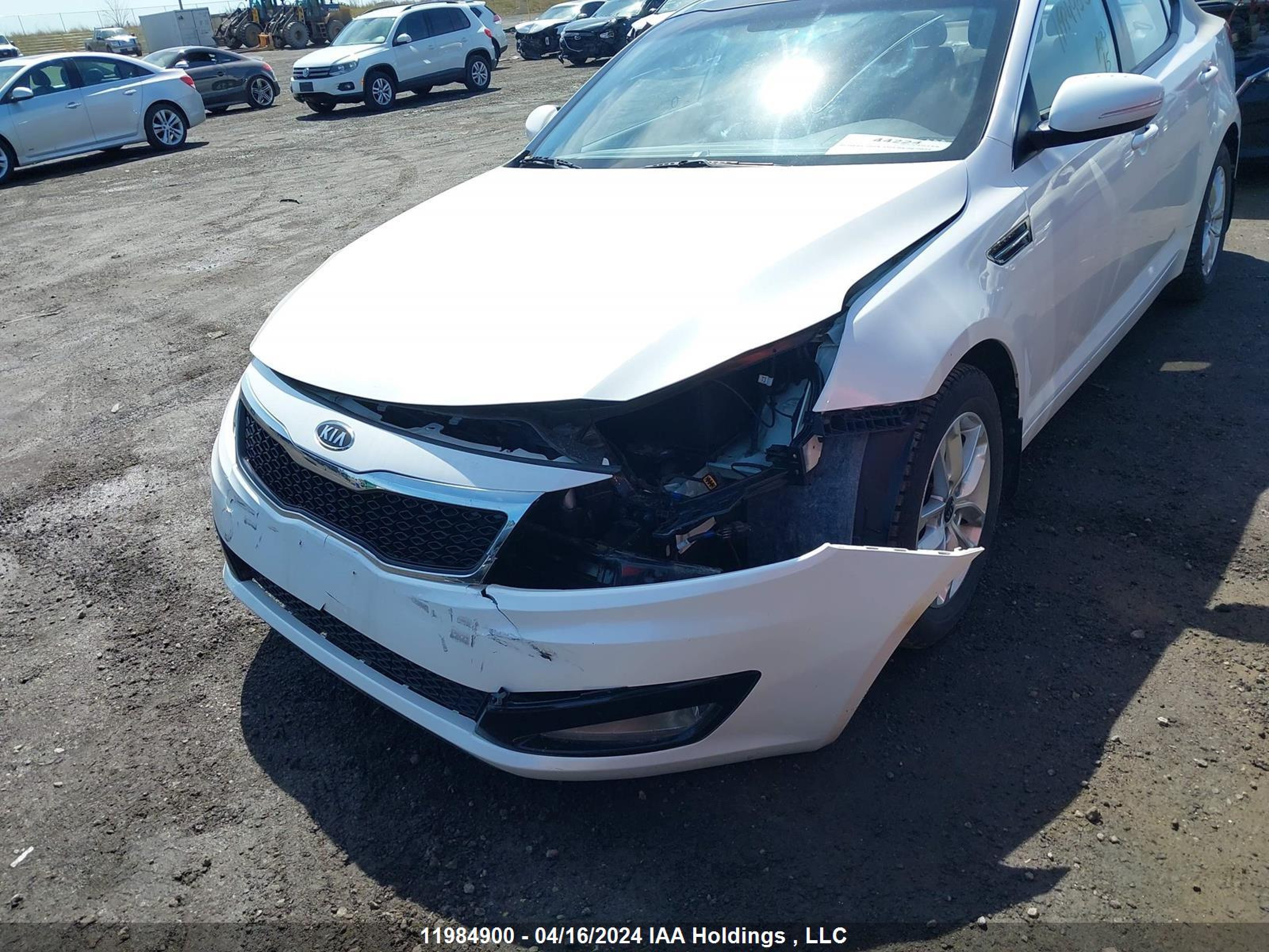 Photo 5 VIN: KNAGM4A75C5251297 - KIA OPTIMA 