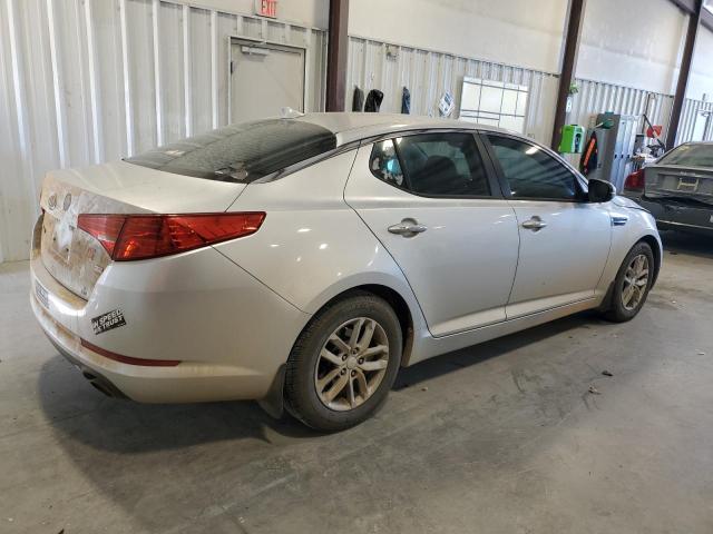 Photo 2 VIN: KNAGM4A75D5303447 - KIA OPTIMA 