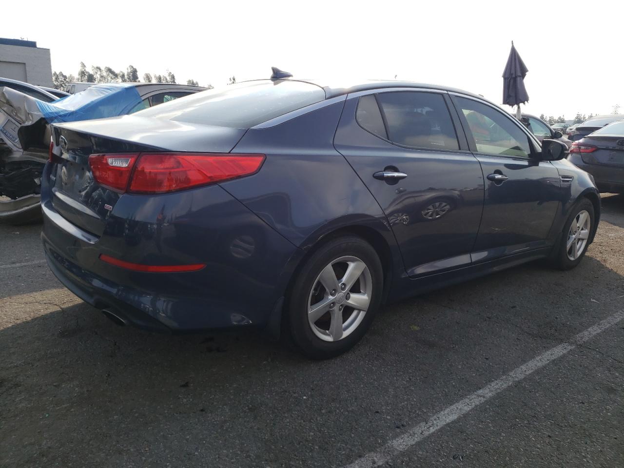 Photo 2 VIN: KNAGM4A75F5542905 - KIA OPTIMA 