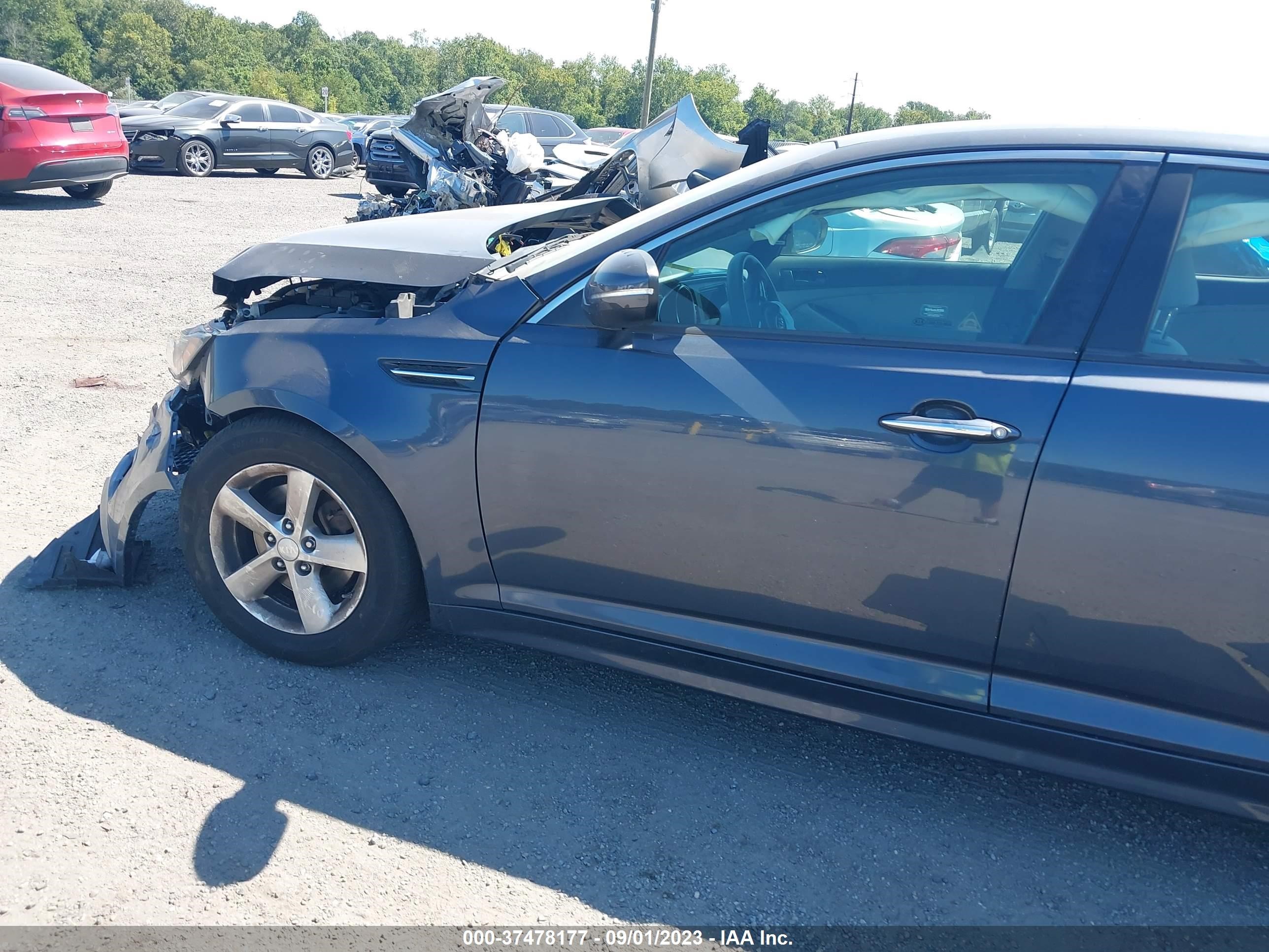 Photo 13 VIN: KNAGM4A75F5546873 - KIA OPTIMA 