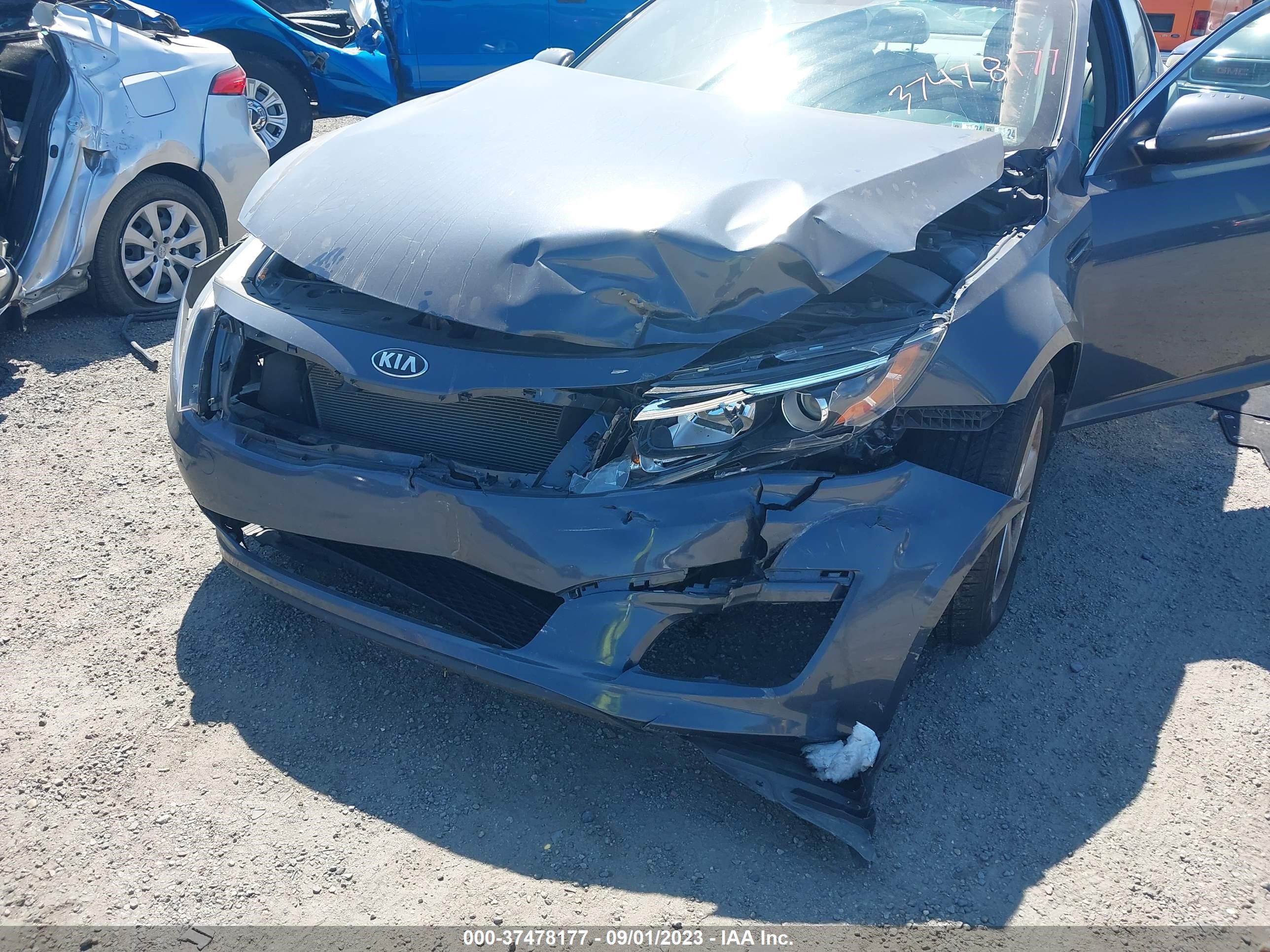 Photo 5 VIN: KNAGM4A75F5546873 - KIA OPTIMA 