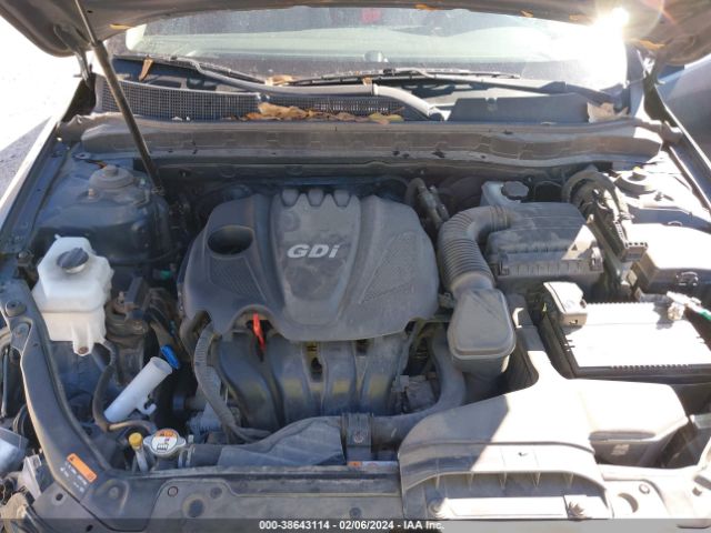 Photo 9 VIN: KNAGM4A75F5569327 - KIA OPTIMA 