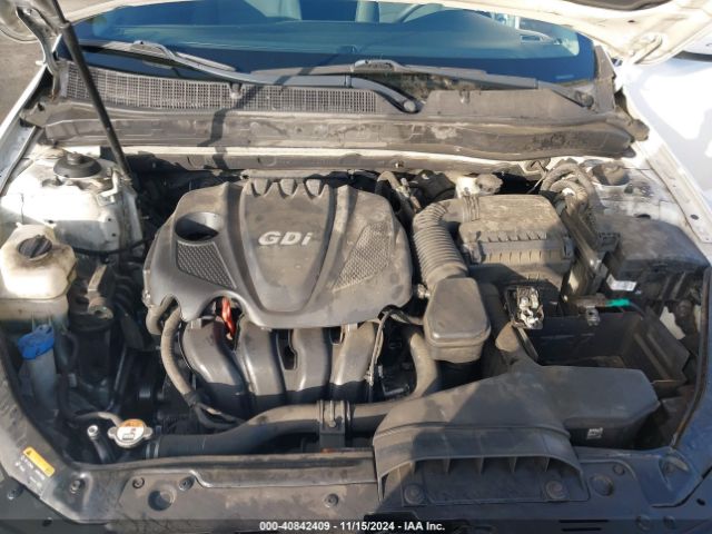 Photo 9 VIN: KNAGM4A75F5643152 - KIA OPTIMA 