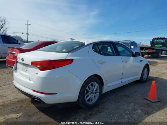 Photo 3 VIN: KNAGM4A76B5058669 - KIA OPTIMA 