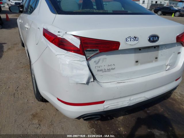 Photo 5 VIN: KNAGM4A76B5058669 - KIA OPTIMA 