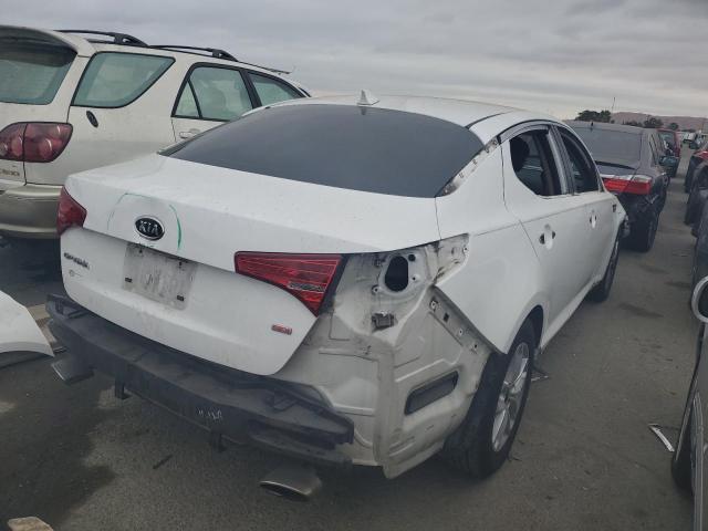 Photo 2 VIN: KNAGM4A76B5066660 - KIA OPTIMA LX 