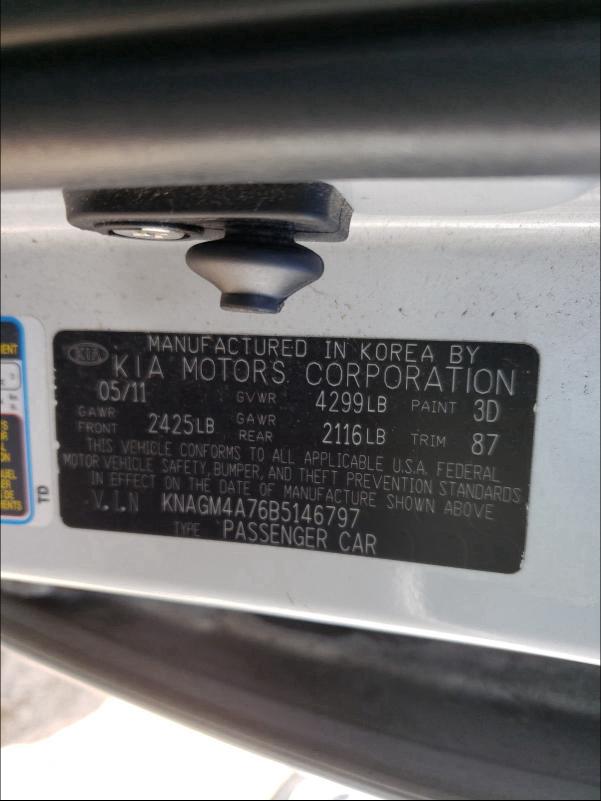 Photo 9 VIN: KNAGM4A76B5146797 - KIA OPTIMA LX 