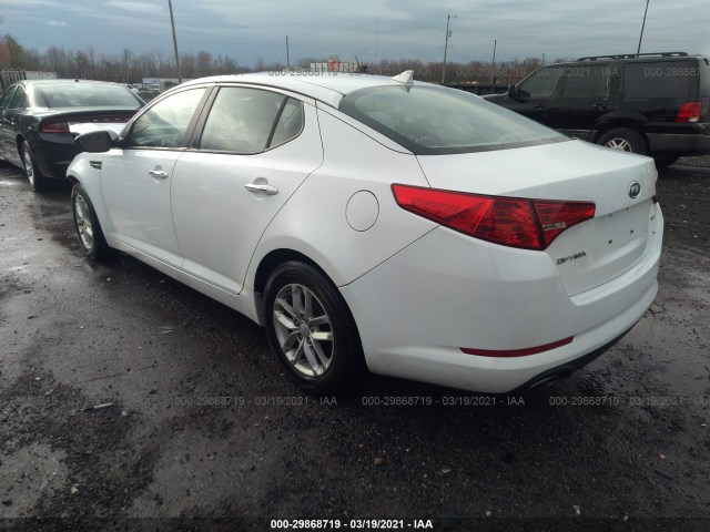 Photo 2 VIN: KNAGM4A76C5298208 - KIA OPTIMA 