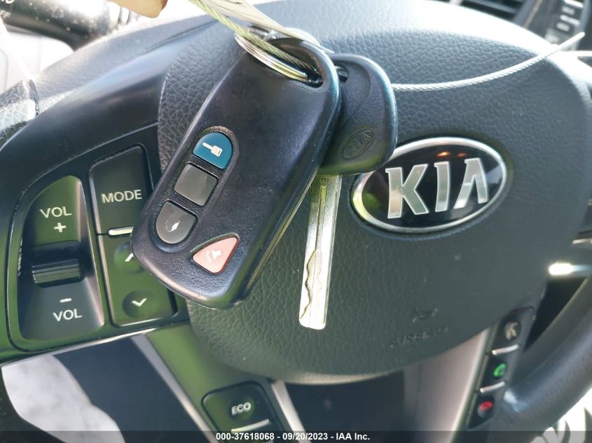 Photo 10 VIN: KNAGM4A76D5441921 - KIA OPTIMA 