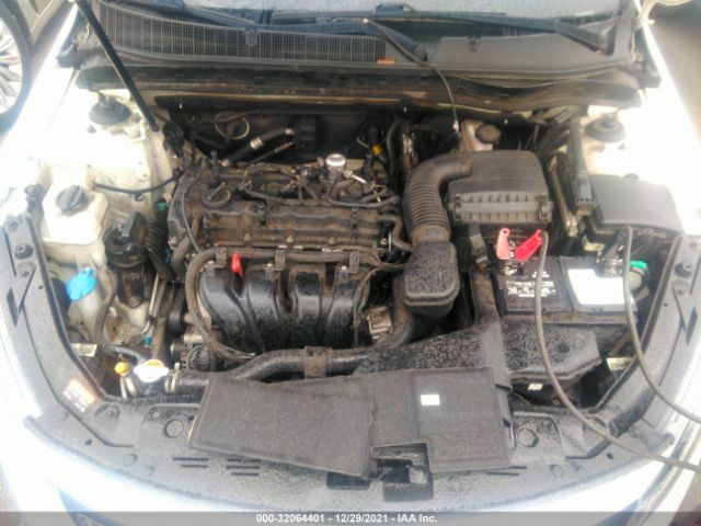 Photo 9 VIN: KNAGM4A76F5665161 - KIA OPTIMA 