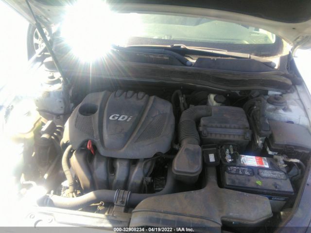 Photo 9 VIN: KNAGM4A77B5116725 - KIA OPTIMA 