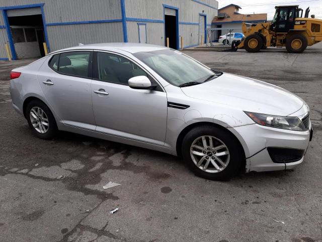 Photo 3 VIN: KNAGM4A77B5137977 - KIA OPTIMA LX 