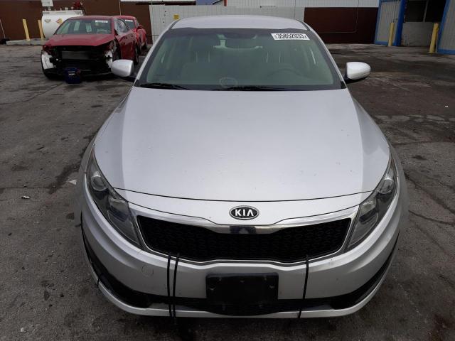 Photo 4 VIN: KNAGM4A77B5137977 - KIA OPTIMA LX 