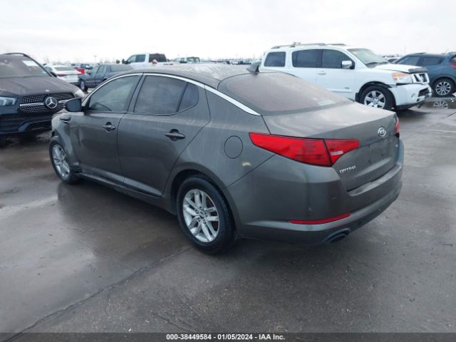 Photo 2 VIN: KNAGM4A77B5188329 - KIA OPTIMA 