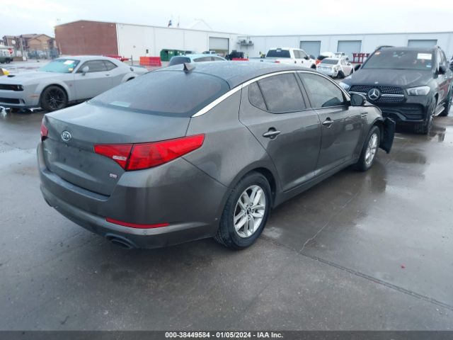 Photo 3 VIN: KNAGM4A77B5188329 - KIA OPTIMA 