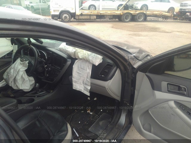 Photo 4 VIN: KNAGM4A77B5188511 - KIA OPTIMA 