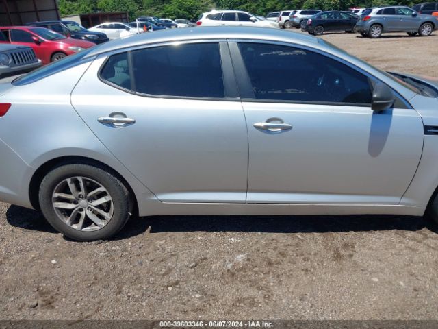 Photo 5 VIN: KNAGM4A77D5358319 - KIA OPTIMA 