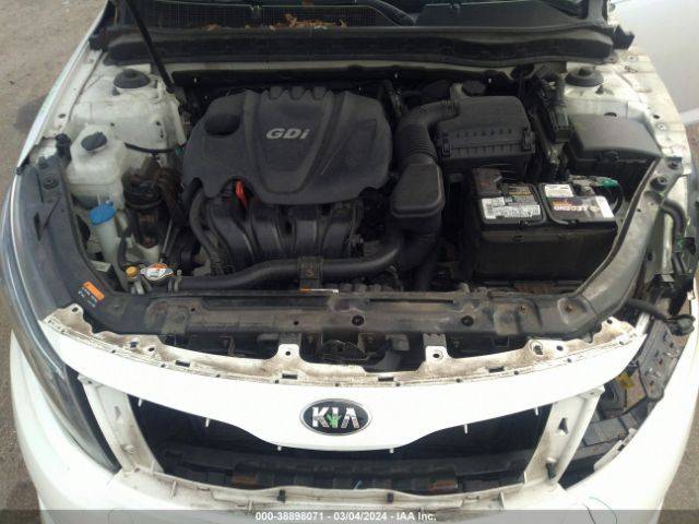 Photo 9 VIN: KNAGM4A77F5663810 - KIA OPTIMA 